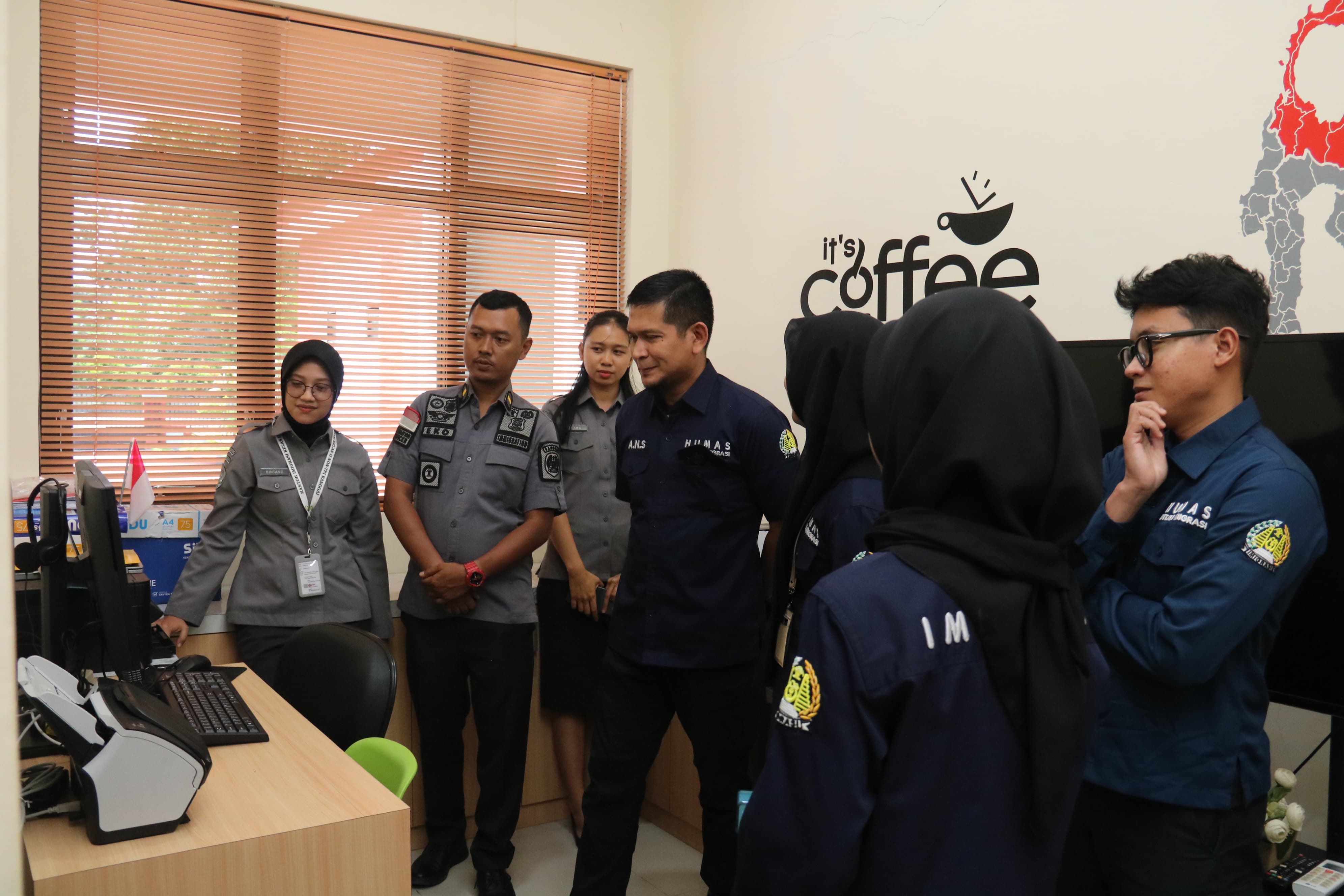 Koordinasi Kehumasan Direktorat Jenderal Imigrasi di Kantor Imigrasi Kelas II Non-TPI Banggai