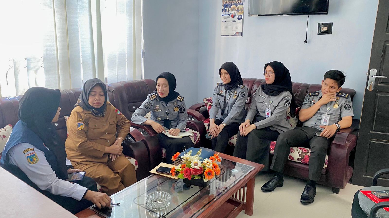 Imigrasi Banggai Lakukan Koordinasi dengan Dinas Tenaga Kerja dan Transmigrasi Kabupaten Banggai