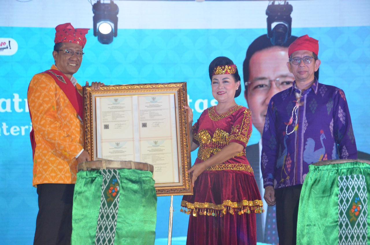 Menkumham Supratman Hadiri Festival Danau Poso, Ajak Masyarakat Sukseskan Harvesting Gernas BBI/BBWI